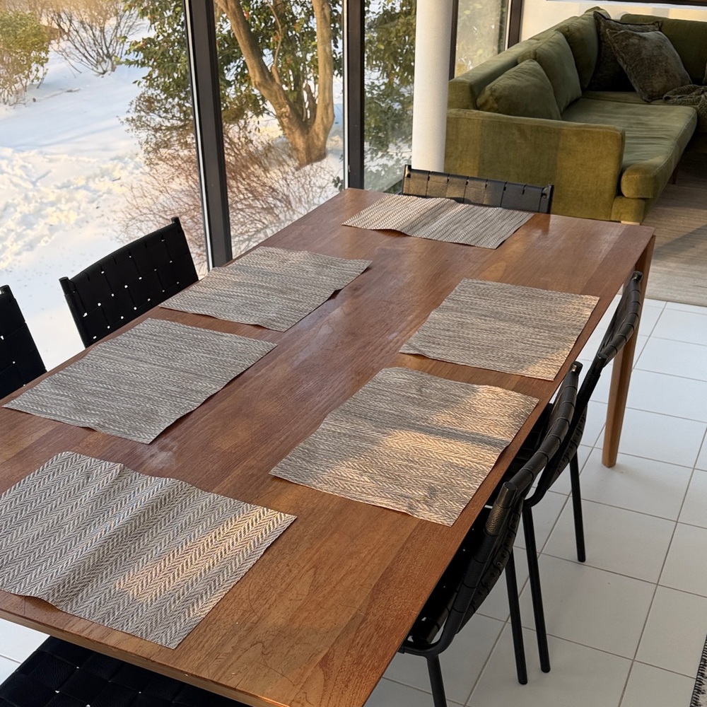 Place setting of 12 Placemats Woven Hughes of Browns and Pewter